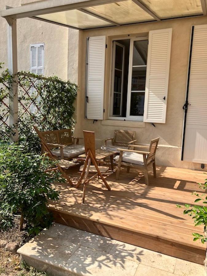 Charmant Appartement Cosy Сен-Рафаэль Экстерьер фото